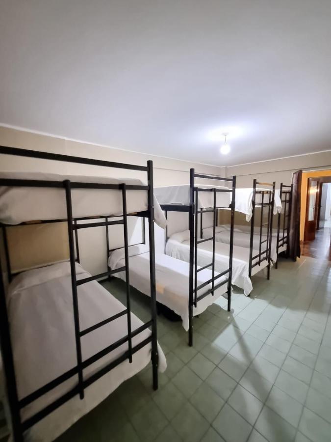 Casa Alvarado Hostel Сальта Екстер'єр фото