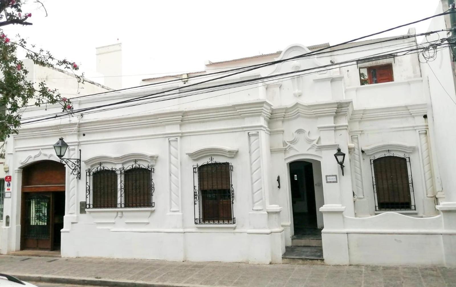 Casa Alvarado Hostel Сальта Номер фото